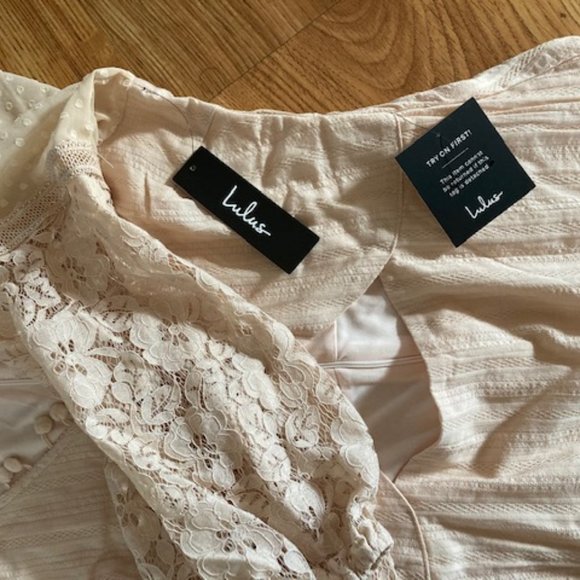 Lulu's Dress - Picture 2 of 5